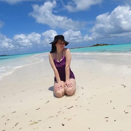La Isla Tropica Hotel Guraidhoo  Buitenkant foto