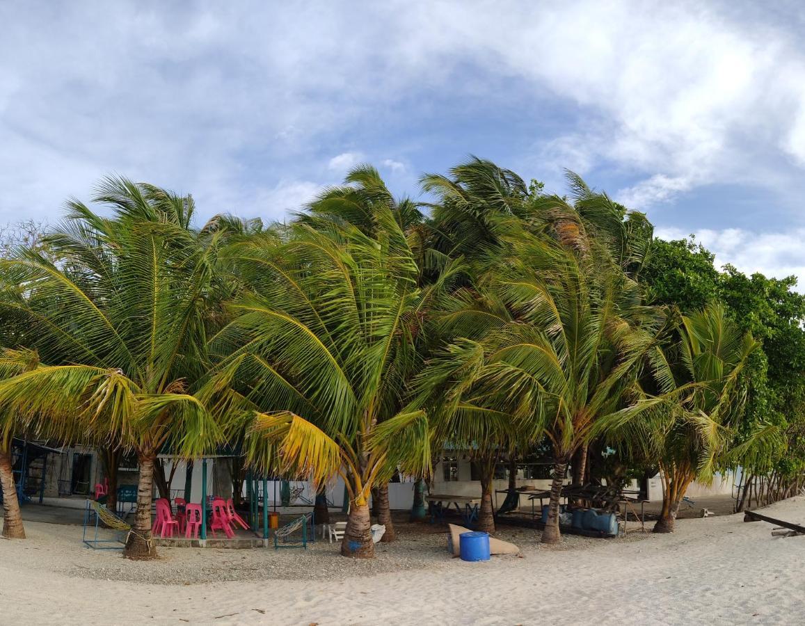 La Isla Tropica Hotel Guraidhoo  Buitenkant foto