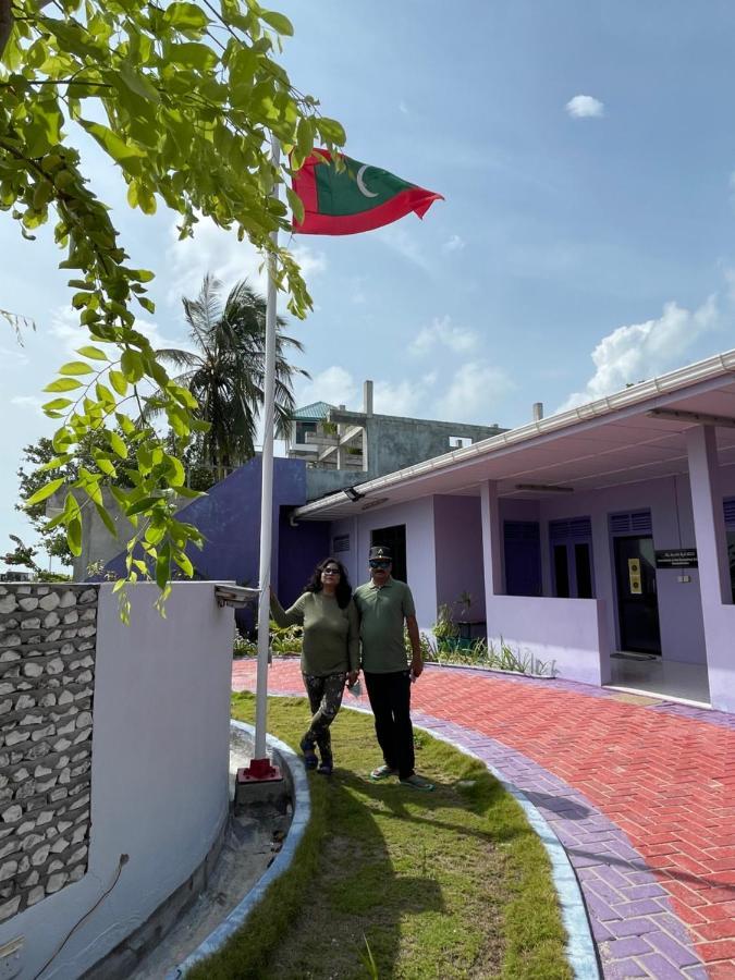 La Isla Tropica Hotel Guraidhoo  Buitenkant foto